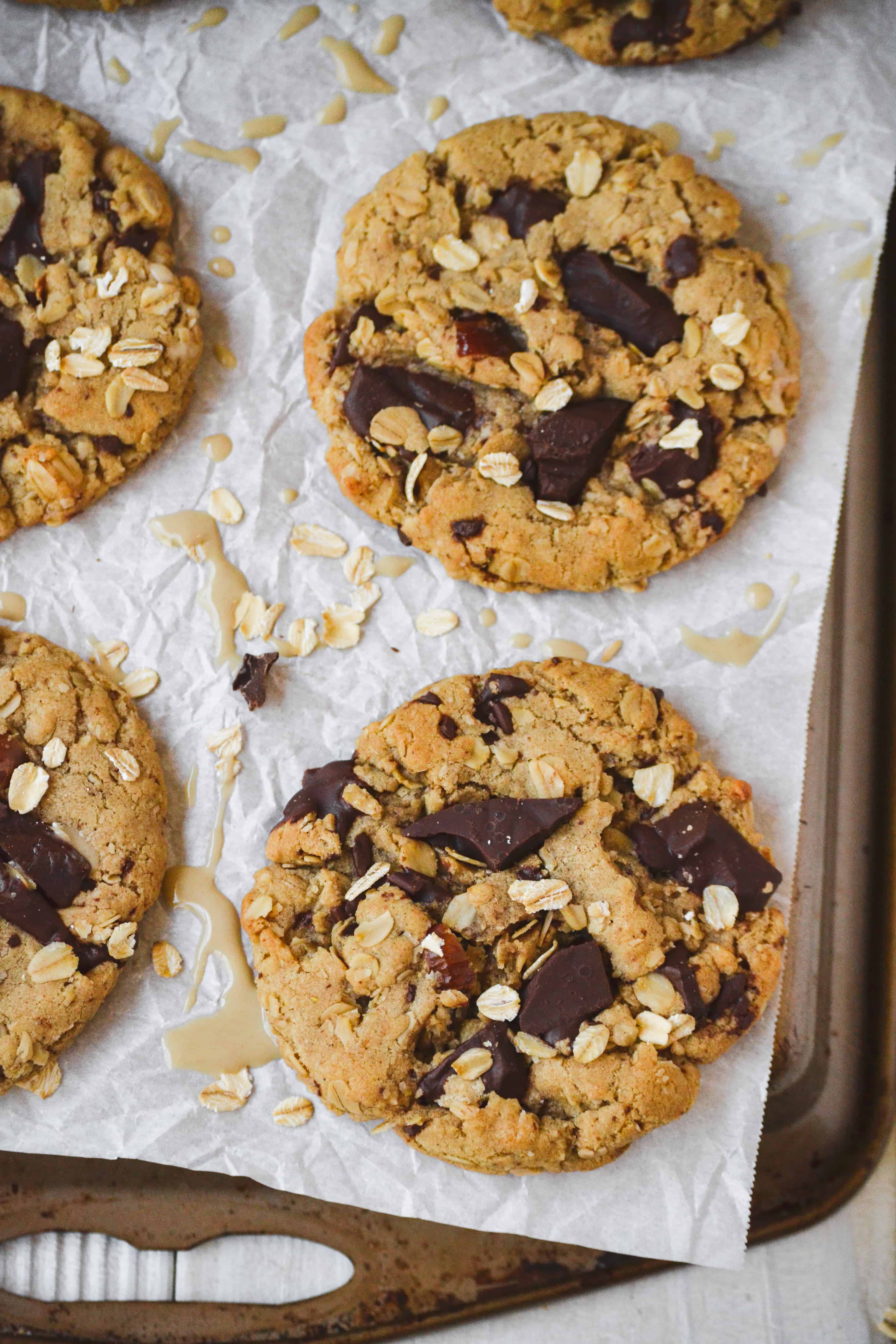 tahini oatmeal cookies