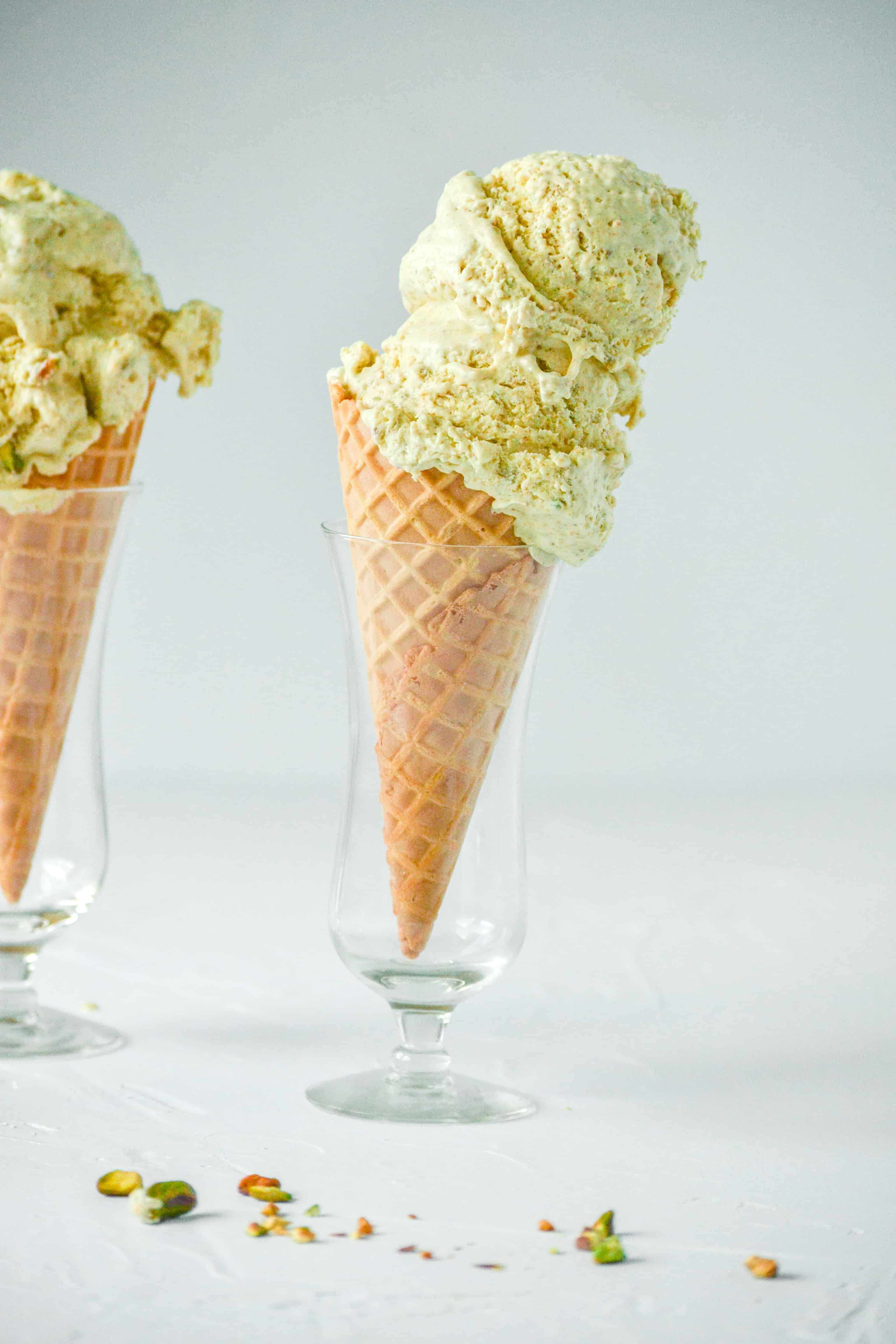 NO CHURN PISTACHIO ICE CREAM