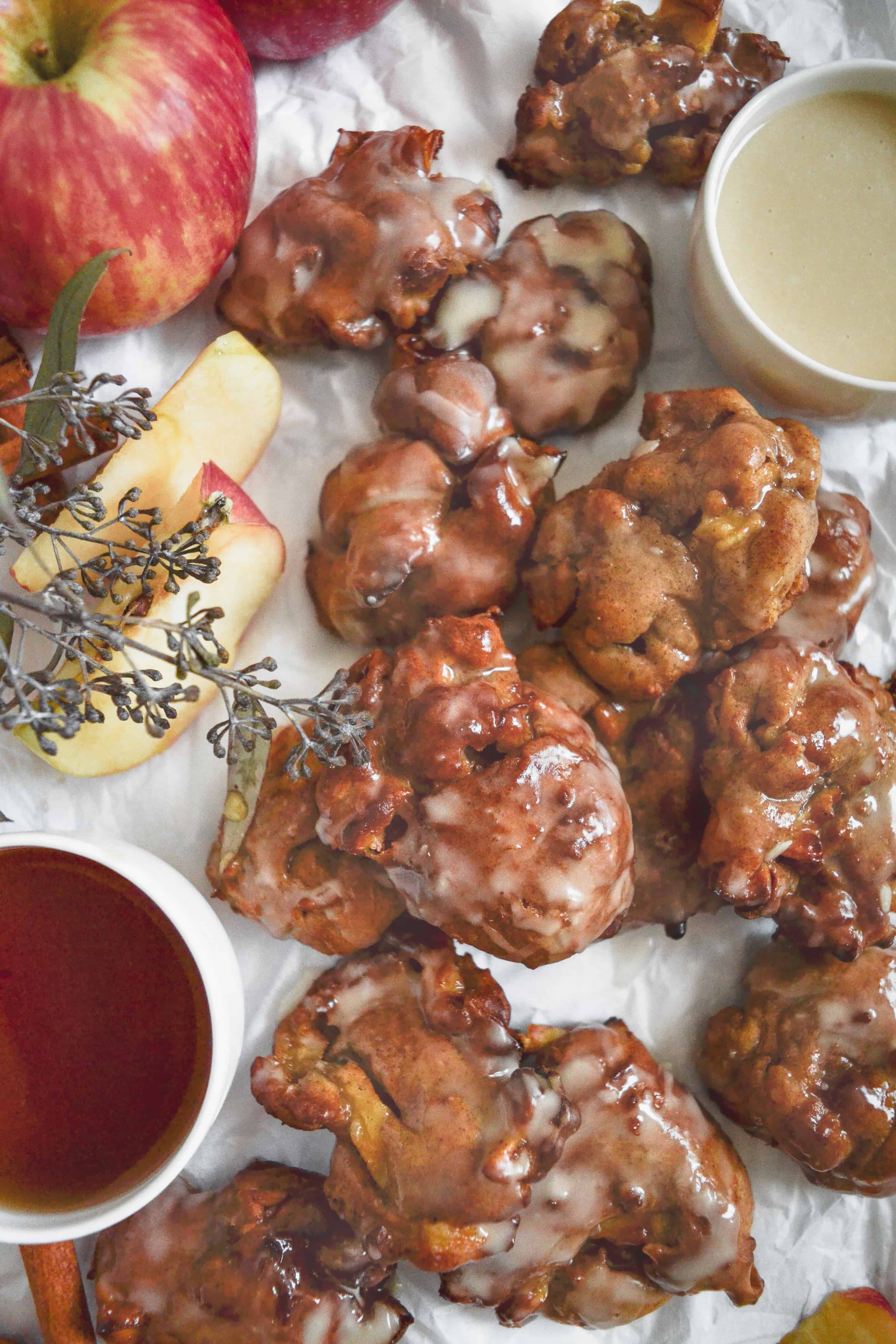 air fryer apple fritters